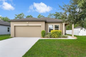 1026 Landing Ln, DELTONA