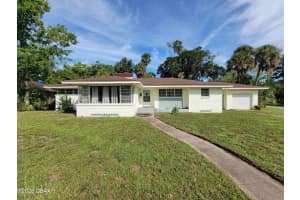 562 South St, DAYTONA BEACH