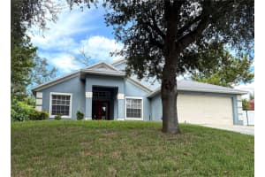 1417 Windy Bluff Dr, MINNEOLA