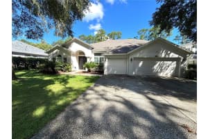 381 E Sandpiper St, APOPKA