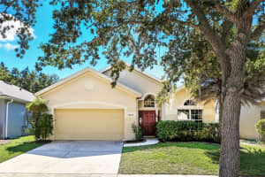 13653 Hawk Lake Dr, ORLANDO