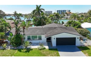25 Island Dr, TREASURE ISLAND