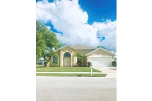 1022 Beckstrom Dr, OVIEDO