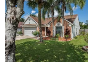 1016 Mccully Ct, OVIEDO