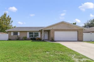 1297 Tivoli Dr, DELTONA