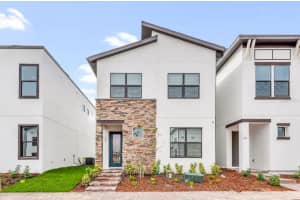 248 Villa Domani Cir, DAVENPORT