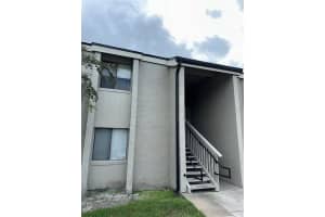 142 Springwood Cir #d, LONGWOOD