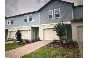 430 Legacy Loop, DAVENPORT