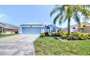 126 Tiffany Loop, DAVENPORT
