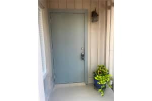 112 Crown Oaks Way #112, LONGWOOD