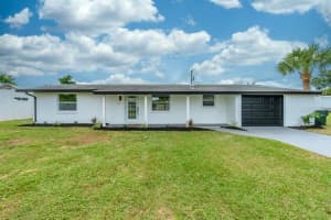121 Sandhurst Dr, VENICE 121 Sandhurst Dr, VENICE