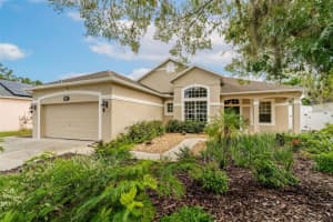 1185 Valley Creek Run, WINTER PARK