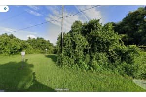 1311 Abagail Dr, DELTONA