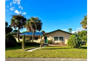 820 Hobson St, LONGWOOD