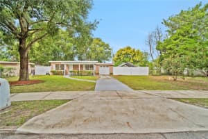 100 Hays Dr, SANFORD