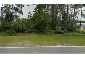 2330 Captain Dr, DELTONA