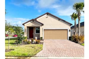 1305 Lombardi Ct, KISSIMMEE