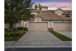 1336 Gilford Point Ln, DAVENPORT