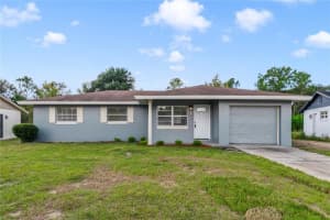 30 W Hammon Dr, APOPKA 30 W Hammon Dr, APOPKA