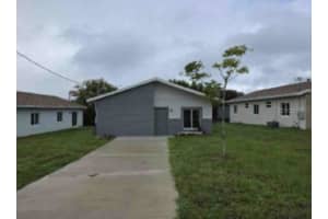 316 N 6th St, HAINES CITY