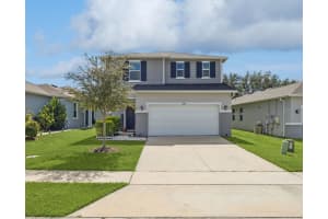 1068 Papaya Cir, DAVENPORT