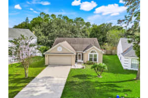 1002 Kelsey Ave, OVIEDO