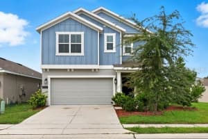 1026 Berry Ln, DAVENPORT