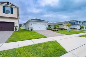 2755 Meadow Stream Way, CLERMONT