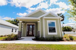 927 Azalea Walk Cir, DELAND
