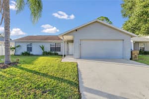 975 Derbyshire Dr, KISSIMMEE