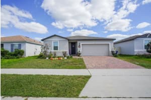 877 Cambridge Dr, WINTER HAVEN