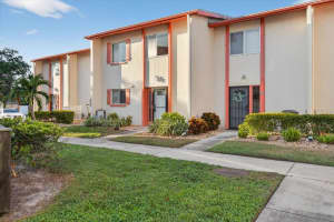 5812 16th Ln S #3, ST PETERSBURG