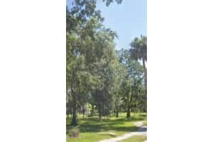 718 Celery Ave, SANFORD