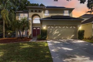 381 Lakepark Trl, OVIEDO