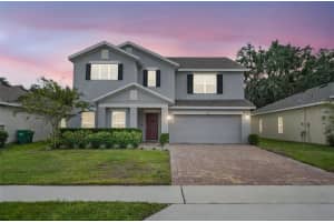 535 Darshire Ave, EUSTIS