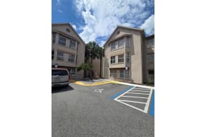 3100 Parkway Blvd #752, KISSIMMEE