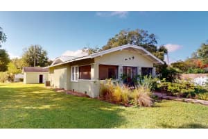 2010 S Maple Ave, SANFORD