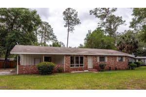 921 Ne 17th Ave, OCALA