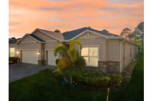 2722 River Creek Ln, ST CLOUD