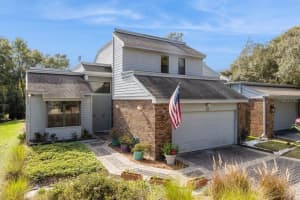 221 Pine Cone Ln, LONGWOOD 221 Pine Cone Ln, LONGWOOD