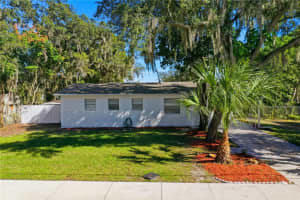 213 S 3rd St, LAKE MARY