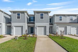 2411 Bevel Ln, DAVENPORT