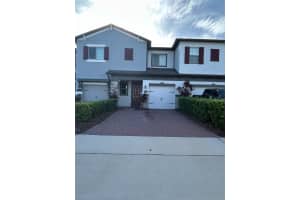 276 Cedar Bark Ln, SANFORD