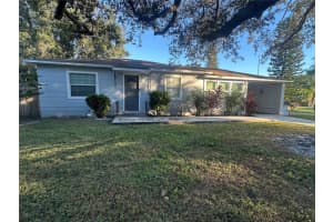 1781 Sylvan Dr, CLEARWATER