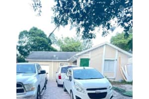 173 Lake Dr, ORLANDO