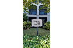 11564 Mizzon Dr #104, WINDERMERE