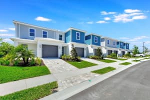 7869 Spectrum Dr, KISSIMMEE