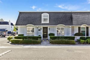 2040 Countryside Cir N, ORLANDO