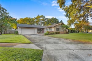 2743 Merrie Oaks Rd, WINTER PARK