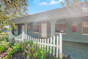 555 62nd St S #112, ST PETERSBURG